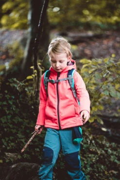 Quechua Kids’ Softshell Hiking Jacket MH550 2-6 Years -Hiking Shop k120e7a17efdb608eef9345cb844493de