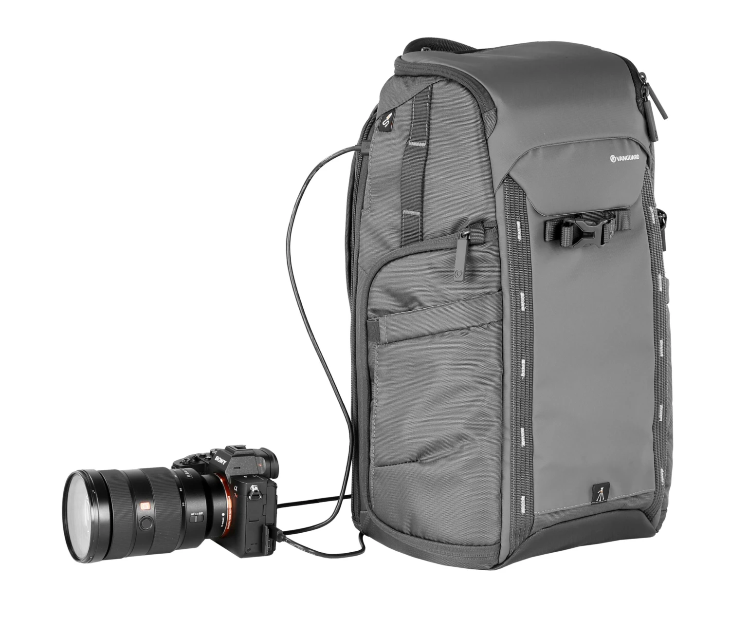 Vanguard VEO ADAPTOR R44 BK Camera Backpack With USB Port 8 Vanguard VEO ADAPTOR R44 BK Camera Backpack With USB Port - Image 8