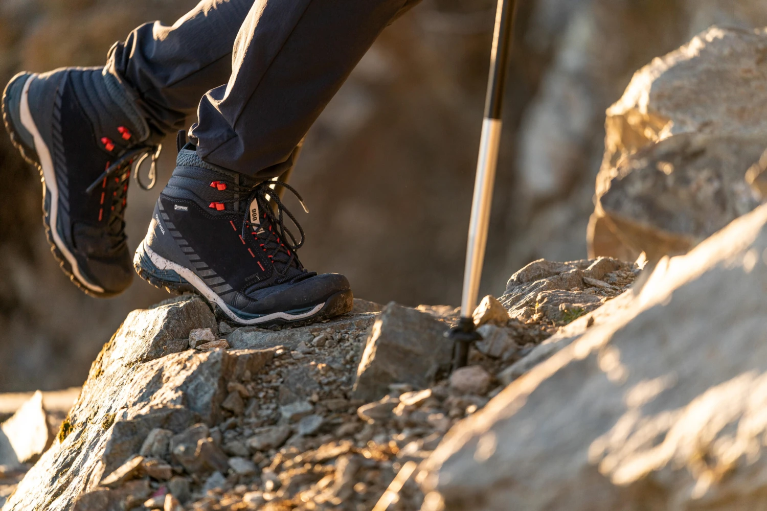 Quechua Women's Waterproof Walking Boots - MH900 Mid 8 Quechua Women's Waterproof Walking Boots - MH900 Mid - Image 8