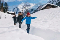 Quechua KIDS’ WARM AND WATERPROOF HIKING PARKA - SH900 -23°C - 7 22 Quechua KIDS’ WARM AND WATERPROOF HIKING PARKA - SH900 -23°C - 7 -Hiking Shop kf40a6f2962829f9b877786a9cf4ff5bc